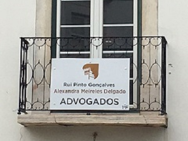 http://bonovo.rpg-amd.com/fileuploads/Artigos e Publicações/_rpg_amd_advogados_leis_direito_legislação_tribunal_IMG_6431.jpg